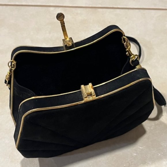 VTG Black Suede Gold Trim Clamp Hard Case Hinged Shoulder Bag Clutch 7.25"x6.25" - Picture 5 of 16